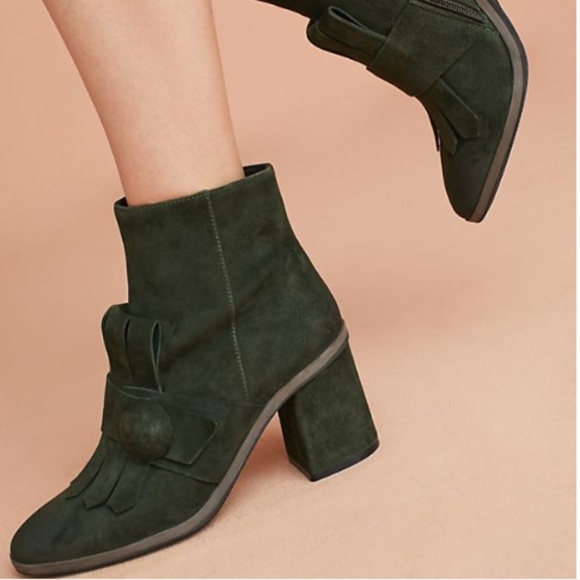 Anthropologie Shoes - Anthropologie green suede booties